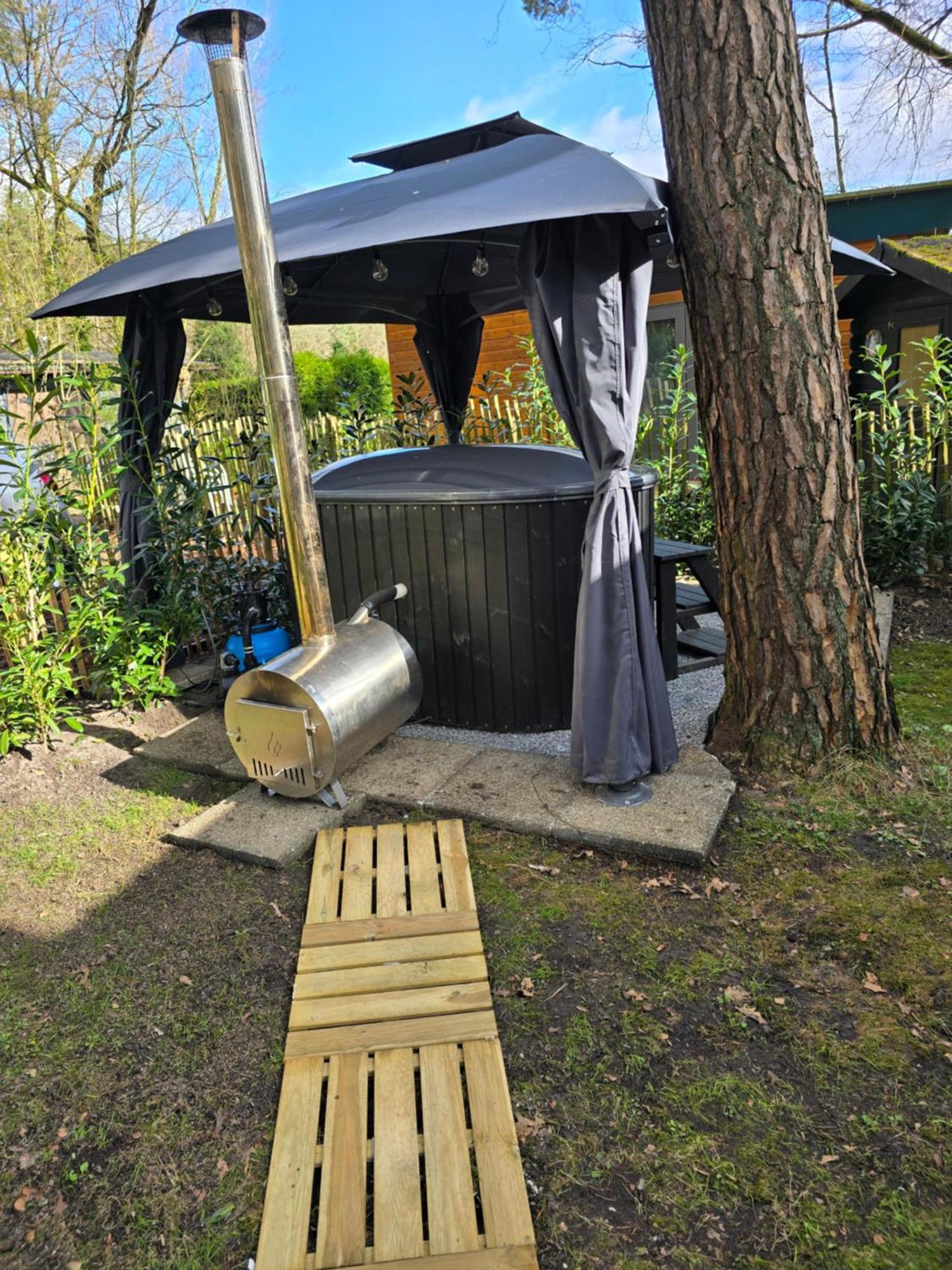 הוילה לאנקן Pipowagen Met Prive Hot Tub מראה חיצוני תמונה